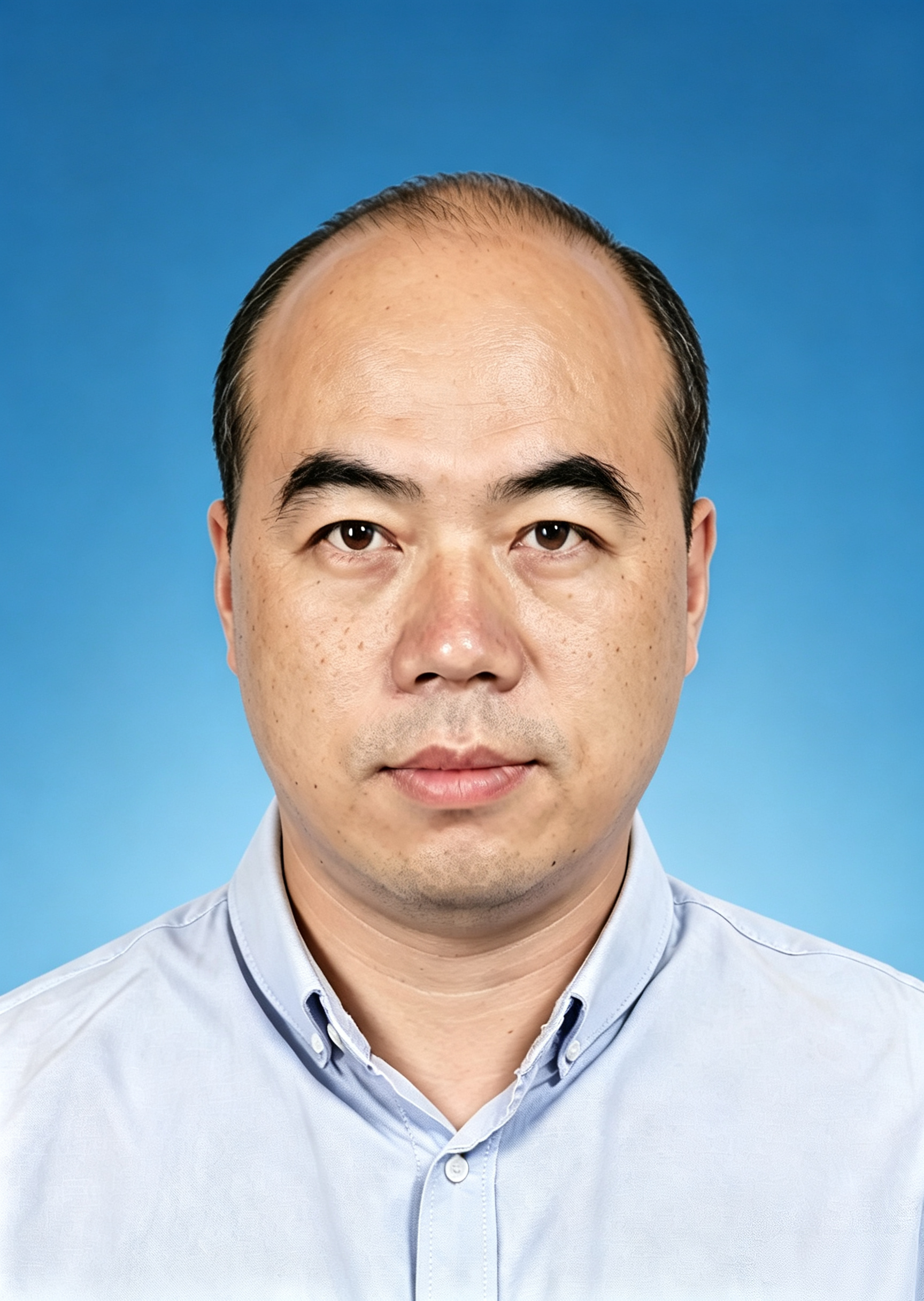 本科教学副经理 朱彬